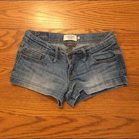 Abercrombie & Fitch Pants - ABERCROMBIE & FITCH Stretch Denim Daisy Duke Short